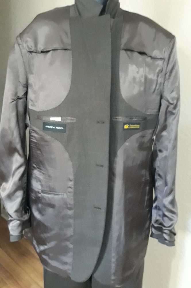 Andrew Fezza Suit - Picture 9 of 11